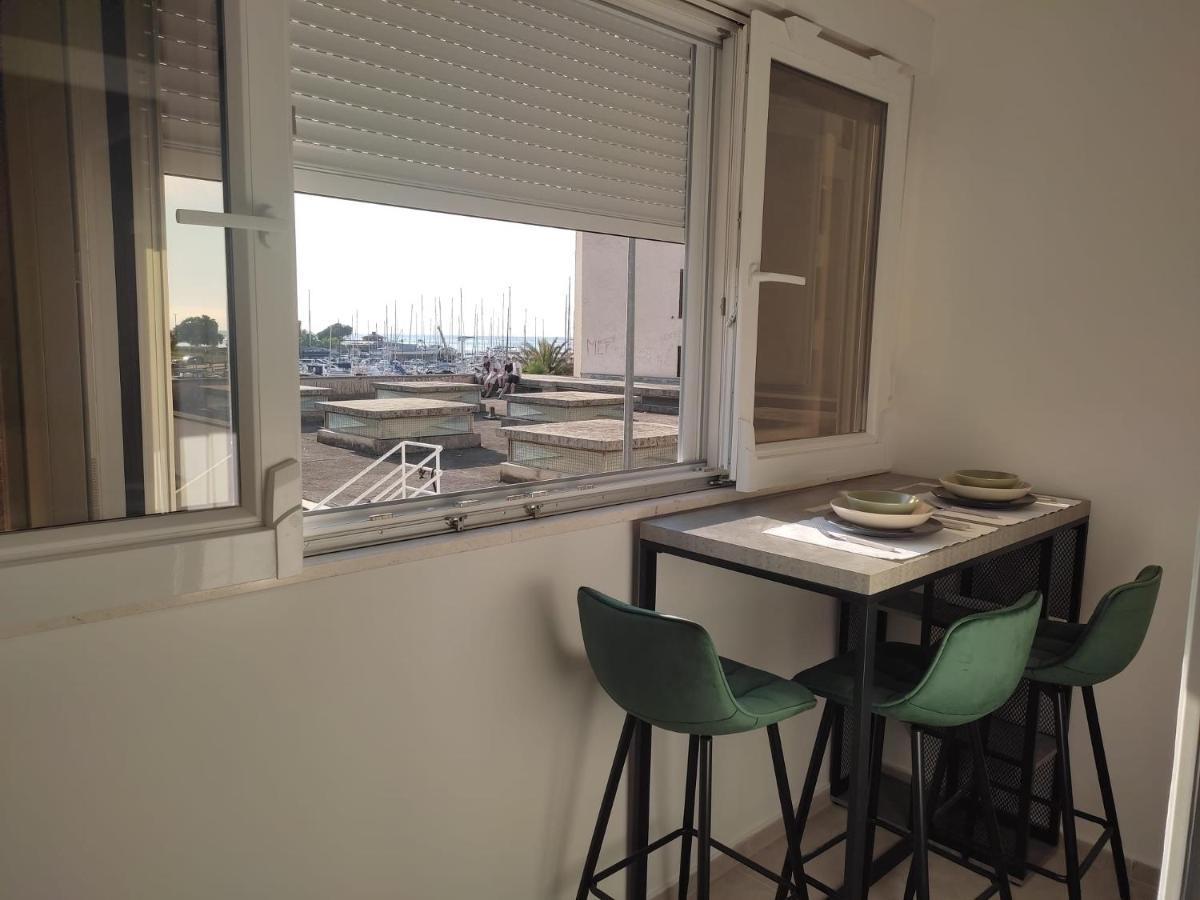Studio Apartman Irma Cervar 波雷奇 外观 照片